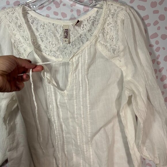 Mudd Women White L Top Boho Crinkle Gauzy Peasant Crochet Embroidered Flowy Lace - Picture 7 of 9